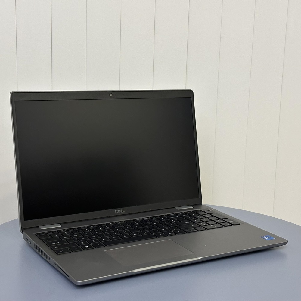 Dell Latitude 5520 Dell Latitude 5520