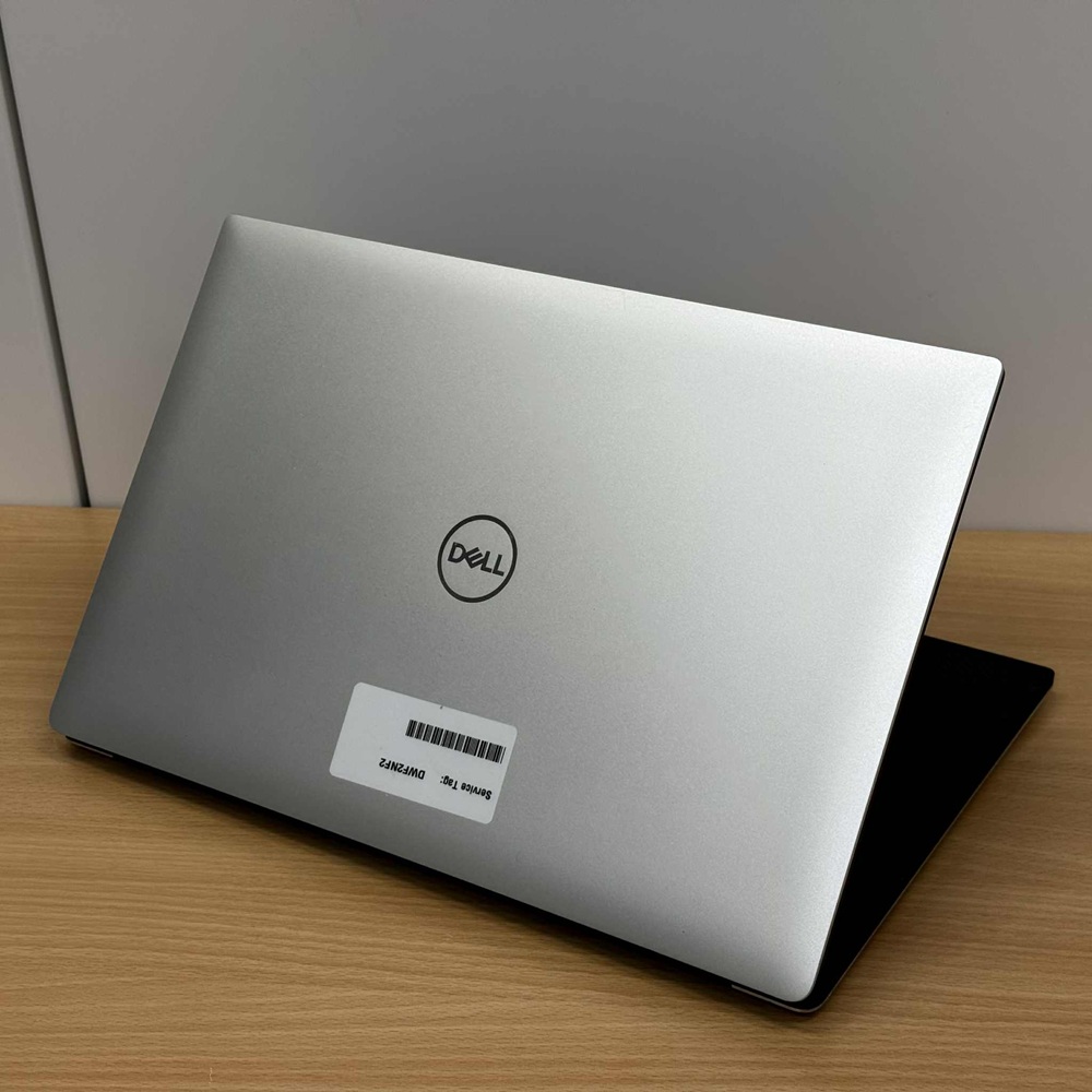 Dell Precision 5530 4K Dell Precision 5530 4K