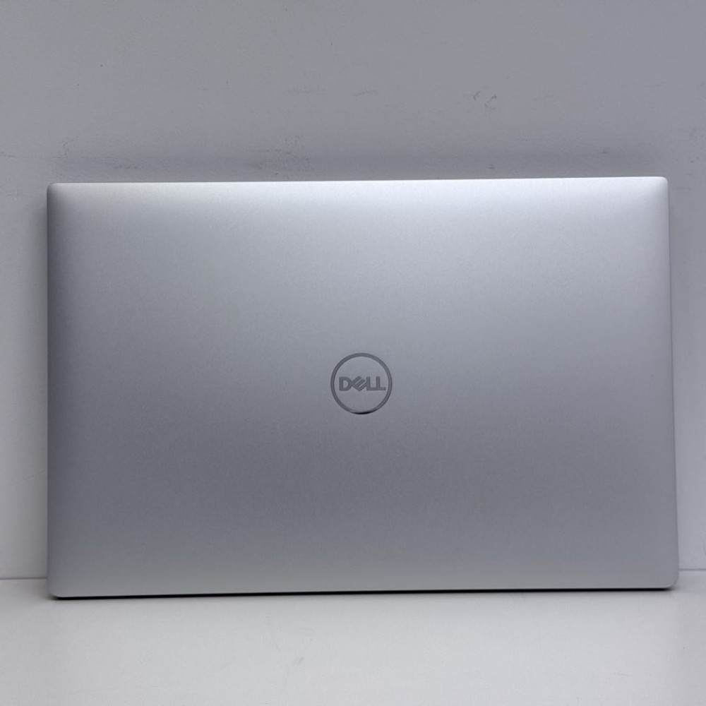 Dell Precision 5530 4K Dell Precision 5530 4K