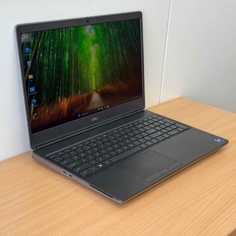 Dell Precision 7560