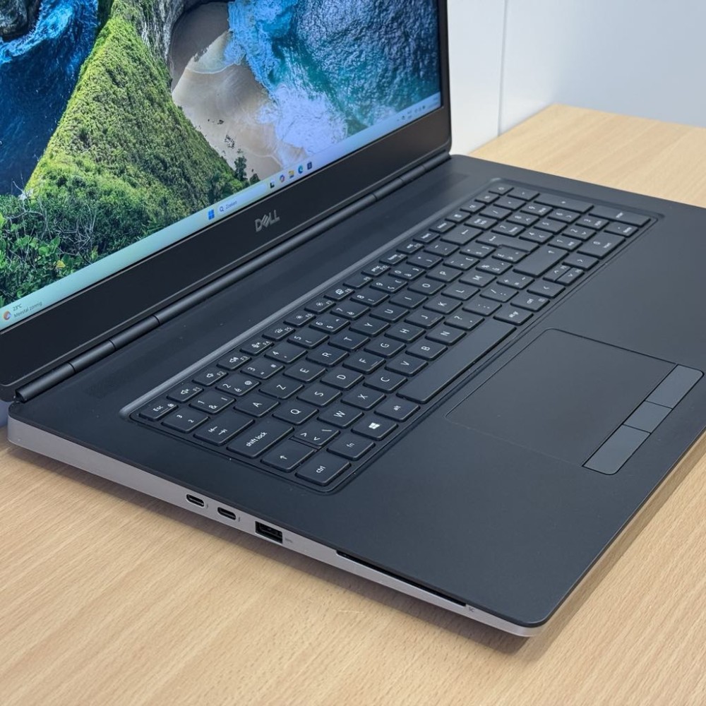 Dell Precision 7750 Dell Precision 7750