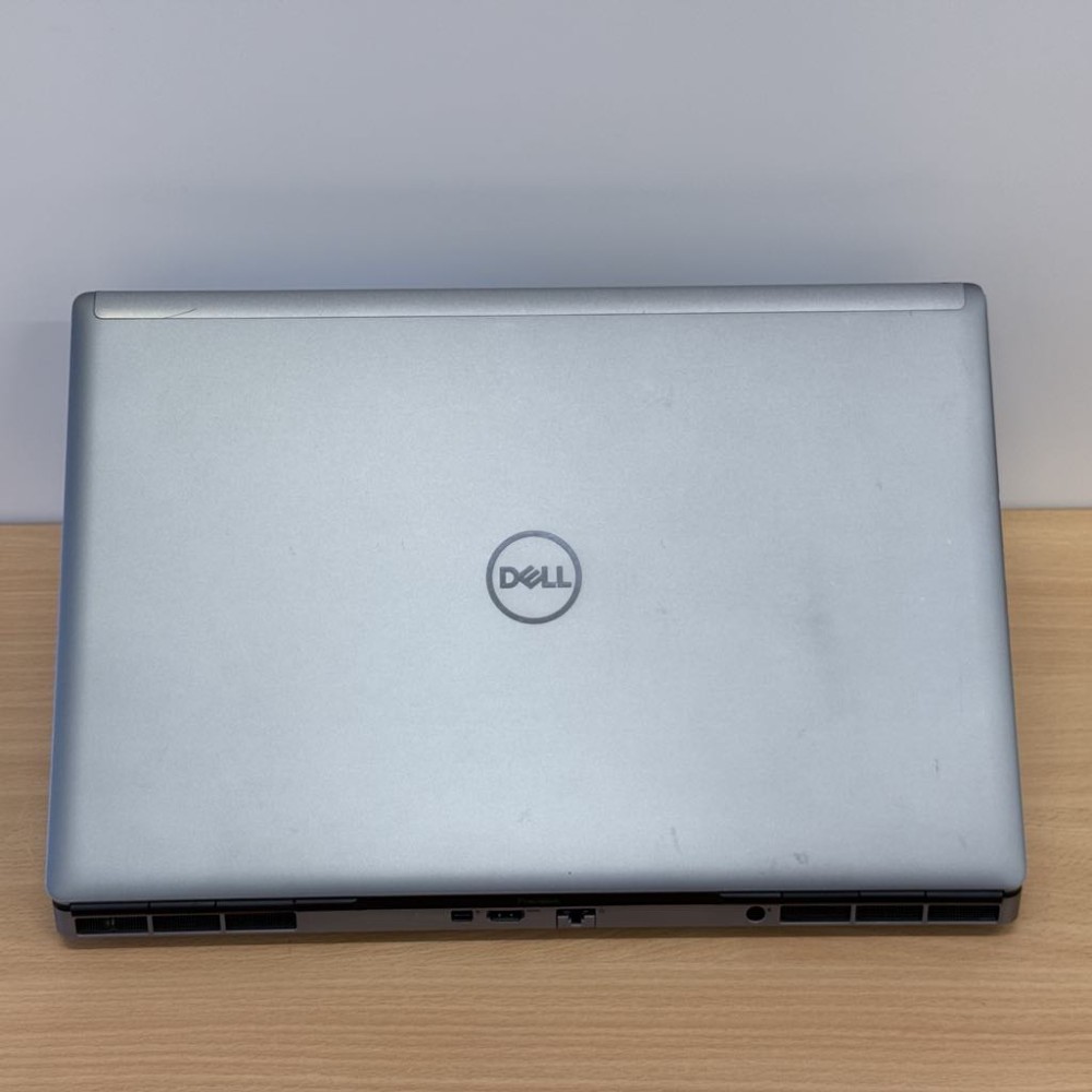 Dell Precision 7750 Dell Precision 7750