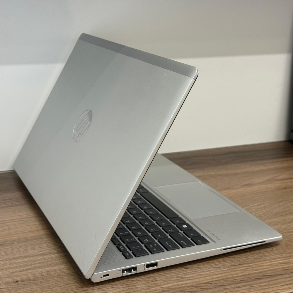 HP ProBook 650 G8