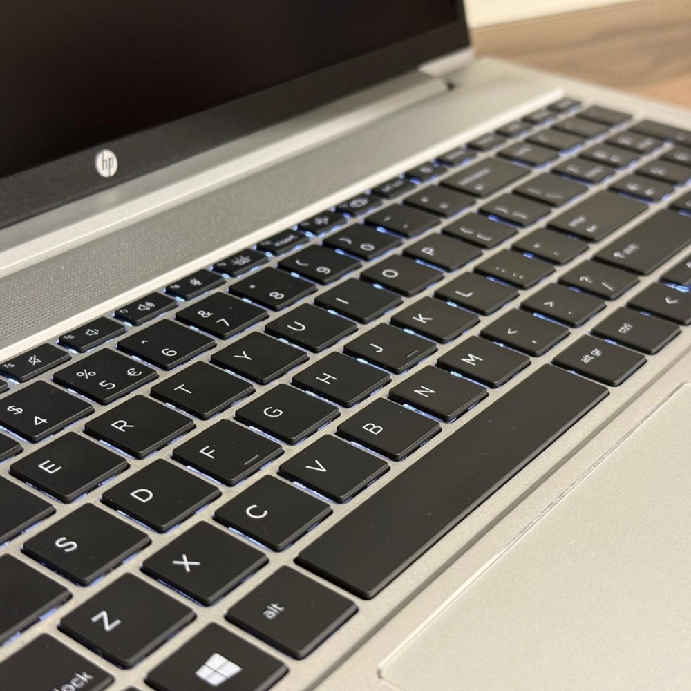 HP ProBook 650 G8