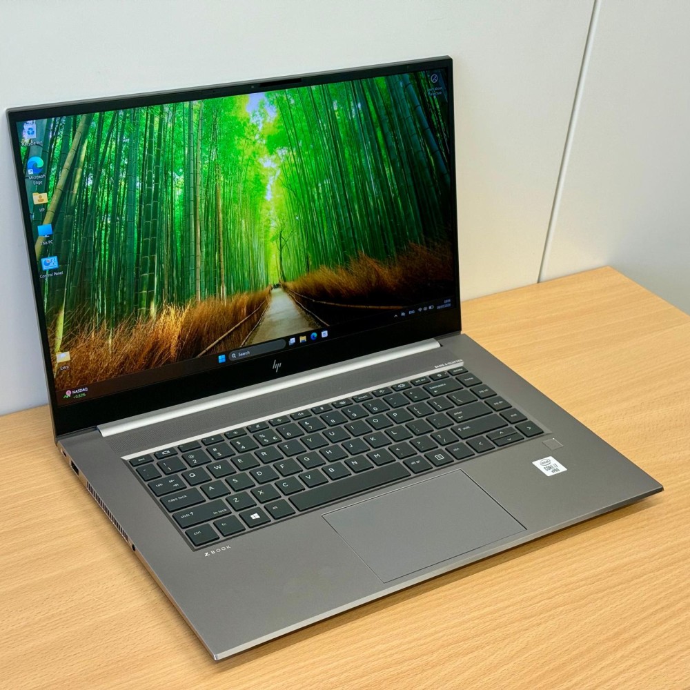 HP ZBook Studio G7