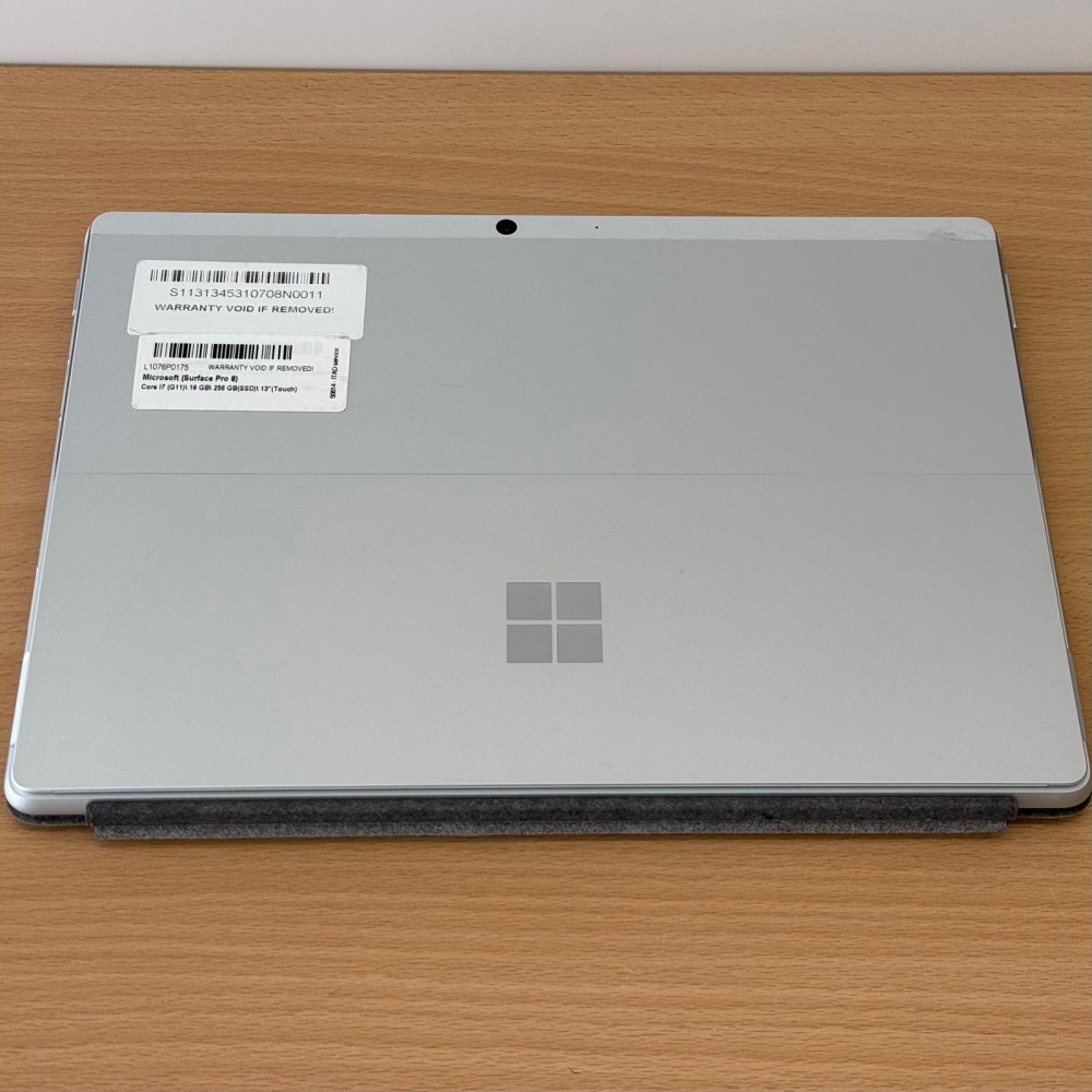 Microsoft Surface Pro 8