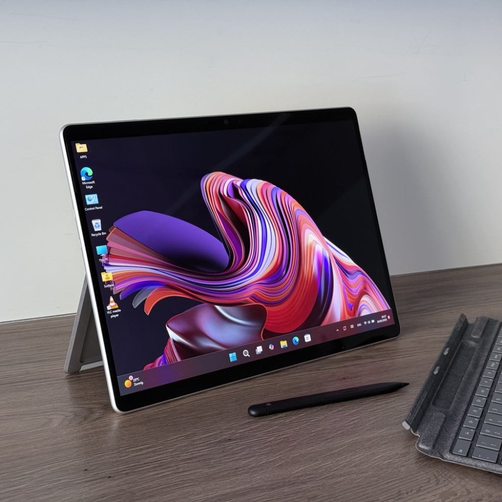 Microsoft Surface Pro 9 Microsoft Surface Pro 9