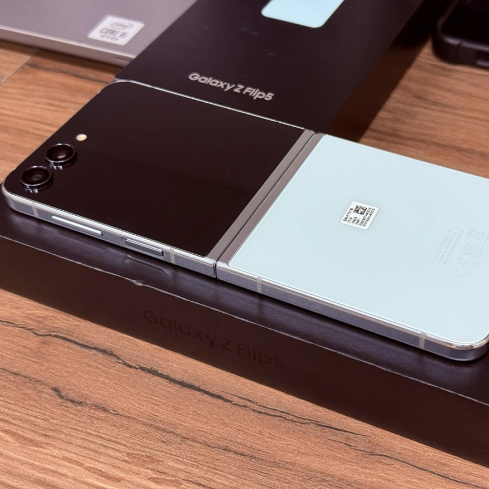 Samsung Galaxy Z Flip5