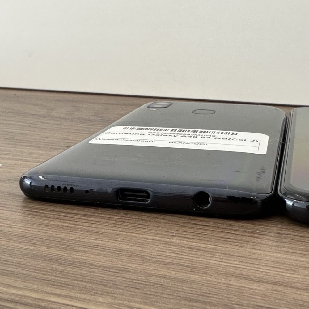 Samsung Galaxy A40